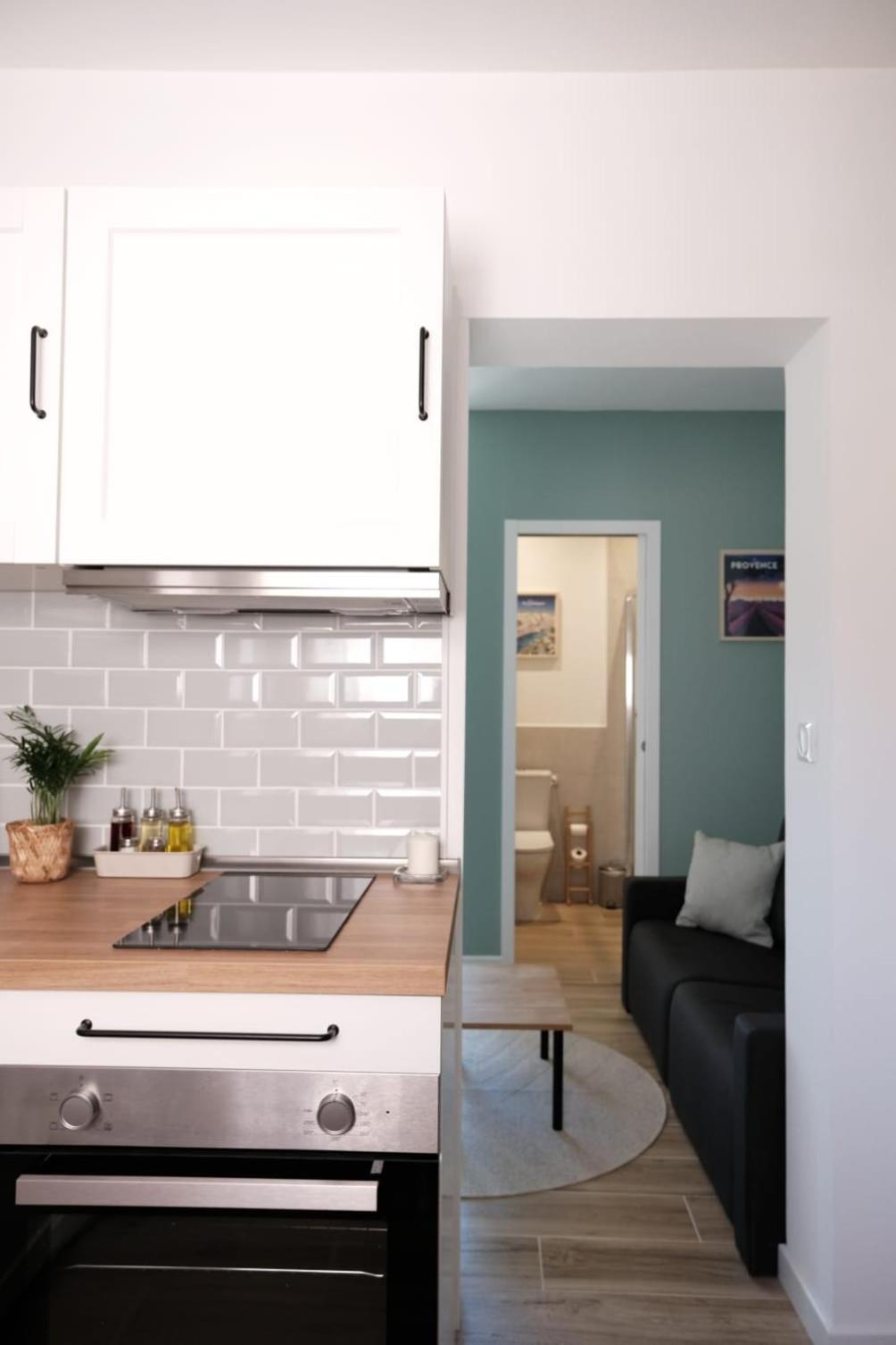 Studio Renove Avec Belle Terrasse آيكس أومبروفينس المظهر الخارجي الصورة