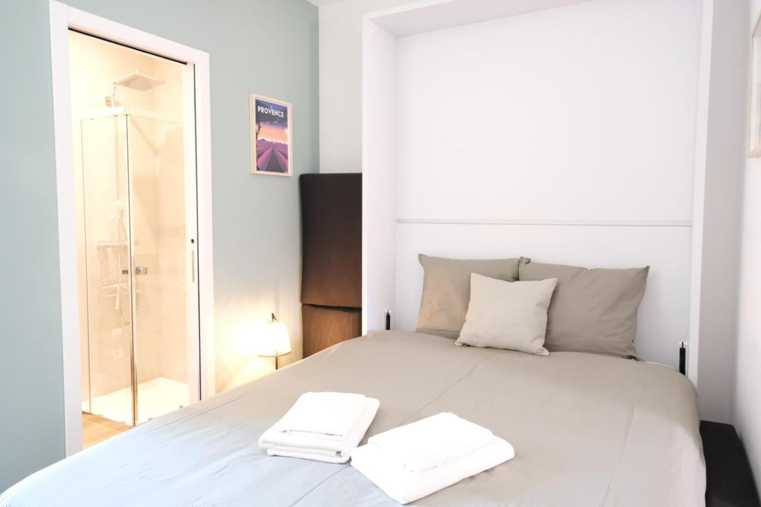 Studio Renove Avec Belle Terrasse آيكس أومبروفينس المظهر الخارجي الصورة